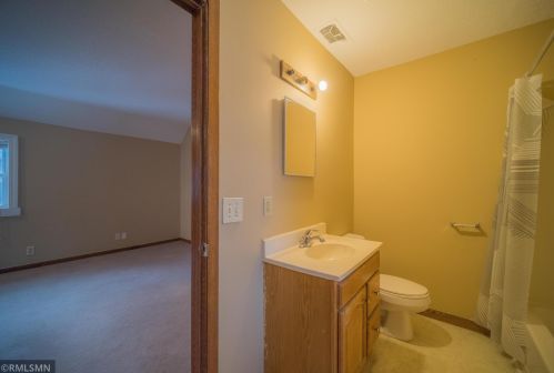 9 Acker St, Saint Paul MN  55117-5508 exterior