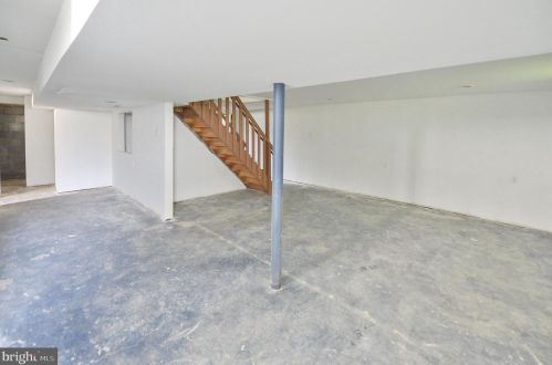 6024 Pleasant Ave, Camden NJ 08110-3537 exterior