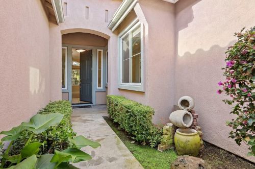 5534 Cortina Ln, Stockton, CA 95219-7157