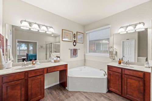 7511 Lone Star Jct St, Richmond TX 77406-7069 exterior