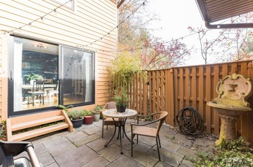 68 Sayre Dr, Princeton NJ  08540-5807 exterior