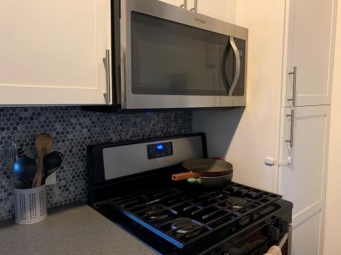 6311 Felix Ave, Austin TX  78741-2402 exterior