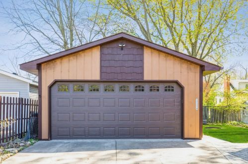 1862 4th St, Saint Paul MN  55110-3165 exterior