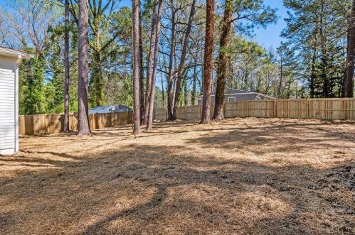 353 Collier Ridge Dr, Atlanta GA  30318-7342 exterior