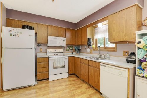 1205 Junction Ave, Saint Paul MN  55109-3433 exterior
