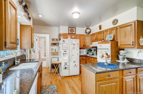 3327 Grand Ave, Englewood CO 80110-6319 exterior