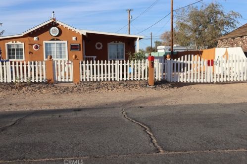 26865 Anderson St, Boron, CA 93516-1507