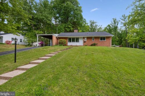 7417 Hastings St, Springfield VA  22150-4107 exterior