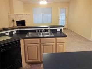 3604 Malone Dr, Austin TX  78749-6968 exterior