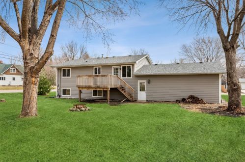710 Lantha Ave, Cokato, MN 55321-4241