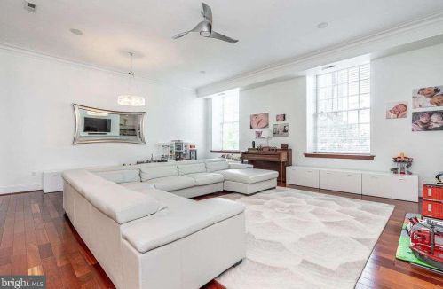 619 Catharine St, Philadelphia, PA 19147-2970