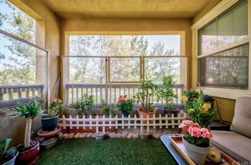 145 Pathway, Irvine CA  92618-8846 exterior