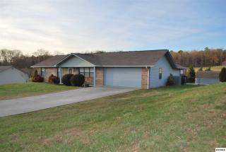 2607 Dellwood Dr, Pigeon Forge, TN 37876-2273