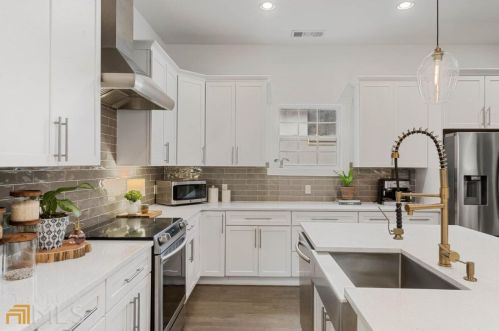 1171 Eggleston St, Atlanta GA  30310-1703 exterior