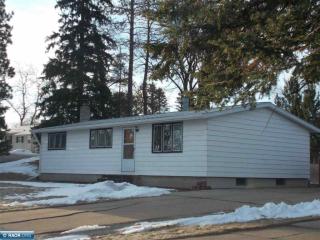 1828 26th St, Hibbing, MN 55746-3420
