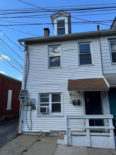 447 Harrison St, Allentown, PA 18103-3321