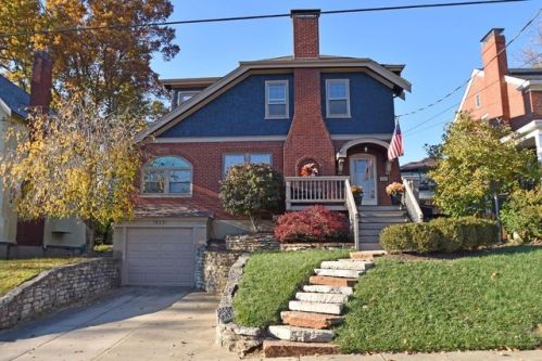 1337 Herlin Pl, Cincinnati, OH 45208-3153