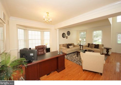 14 Kent Ct, Princeton NJ  08540-6116 exterior