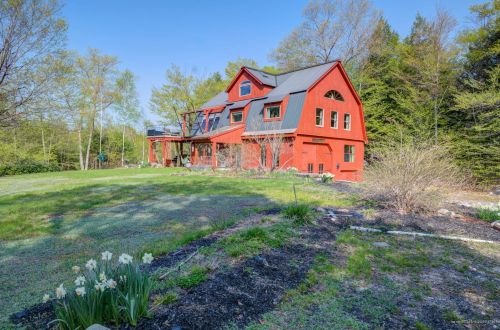 108 Raspberry Ln, Bridgton, ME 04009-4244