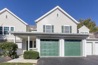 356 Sycamore Woods Ln, Columbus, OH 43230-5603