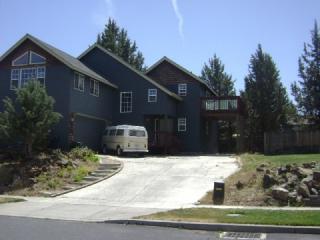 2293 Lynda Ln, Bend OR  97701-5872 exterior