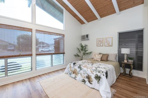 7136 Kamilo St, Honolulu HI  96825-1605 exterior