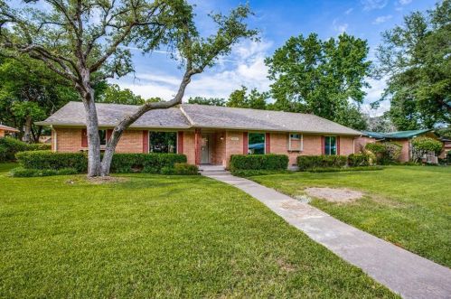 807 Green Hill Rd, Dallas, TX 75232-1633