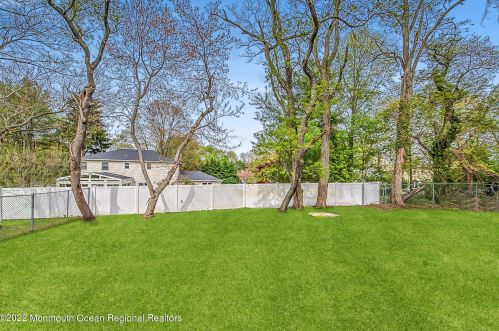 212 Cold Indian Spg Rd, Tinton Falls NJ 07712-3224 exterior