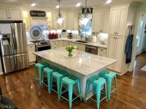 524 Candler Ln, Madison, GA 30650-1780
