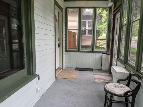 51 Hatch Ave, Saint Paul MN  55117-4938 exterior