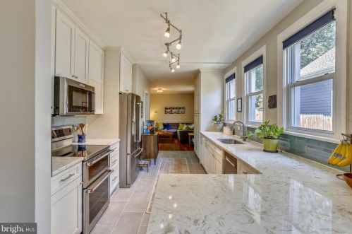 603 Dartmouth Ave, Silver Spring MD 20910-4265 exterior