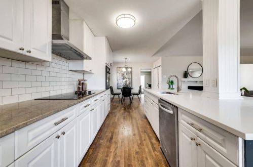 10912 Beauty Ln, Dallas TX  75229-3832 exterior