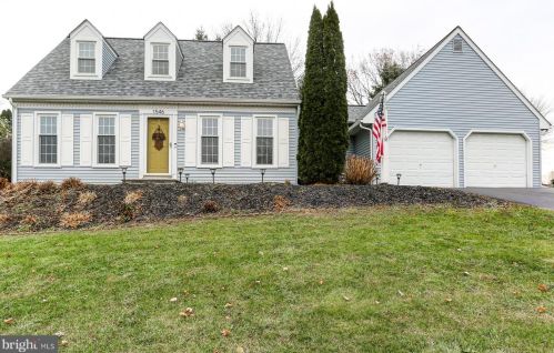 1546 Dunmore Dr, Lancaster, PA 17602-1246