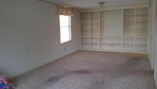 5562 Pipers Meadow Dr, Columbus, OH 43228-3299