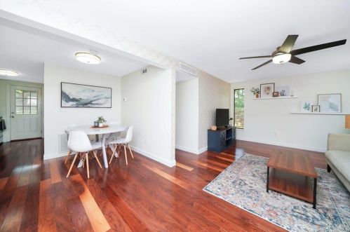 38 Trolley Crossing Ln, Middletown, CT 06457-5841