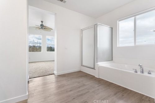 44015 Moccasin Pl, Lancaster CA  93536-6857 exterior