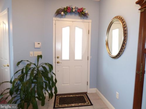103 Leonard Ln, Harrisburg, PA 17111-4776
