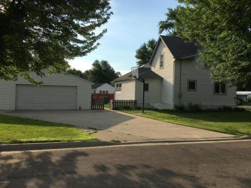 200 Locust St, Nevada, MN 55953-6750