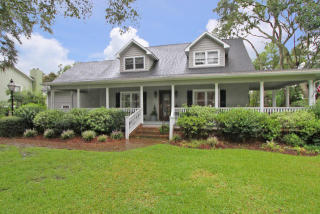 655 Stiles Dr, Charleston, SC 29412-4525