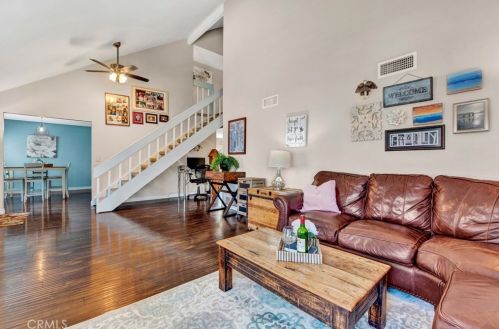 6236 Woodsboro Ave, Anaheim CA  92807-2347 exterior