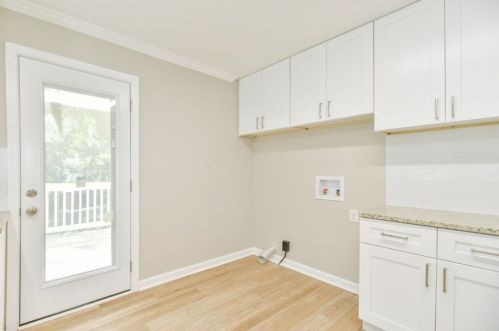871 Hargis St, Atlanta GA  30315-8605 exterior
