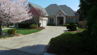 210 Gold Finch Ln, Vonore, TN 37885-2076