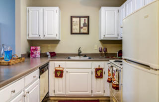 12200 Mcloughlin Blvd, Portland OR  97222-7281 exterior