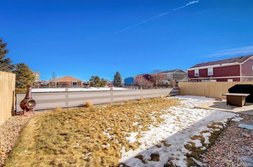 922 Willow Dr, Denver CO  80603-7761 exterior