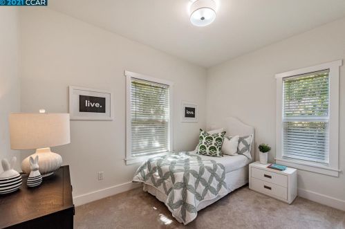 1790 Ruth Dr, Concord CA  94523-2942 exterior