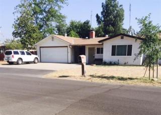 4046 Ralph Ln, Fresno, CA 93727-7558