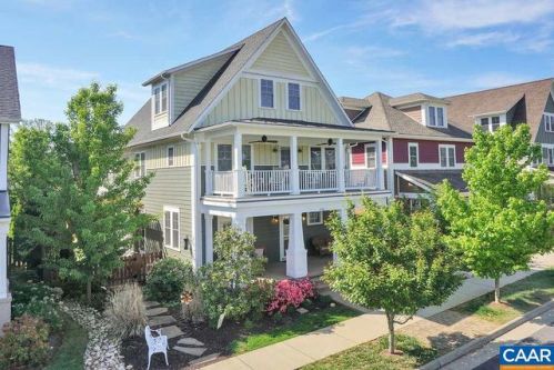 670 Tyree Ln, Charlottesville, VA 22901-3204