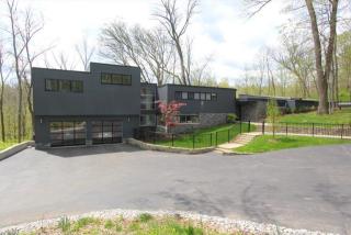 311 Ritchie Ave, Cincinnati OH  45215-2038 exterior
