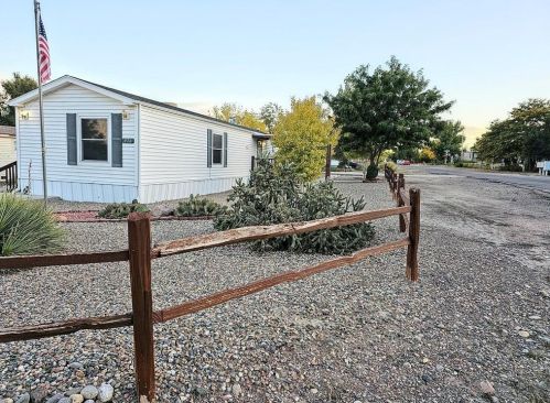 270 Stewart Dr, Pueblo, CO 81007-3094