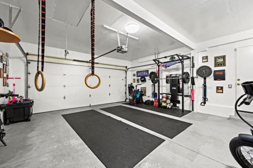 48 Carver, Irvine CA  92620-3319 exterior
